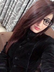 Riya Sharma-indian +, Bahrain escort, Foot Fetish Bahrain Escorts - Feet Worship