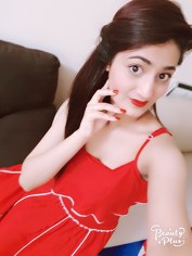Riya Sharma-indian +, Bahrain escort, Foot Fetish Bahrain Escorts - Feet Worship